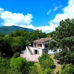 Villa Casa Del Bosco - Vista Mozzafiato & Parco 4 Ettari, Bobbio
